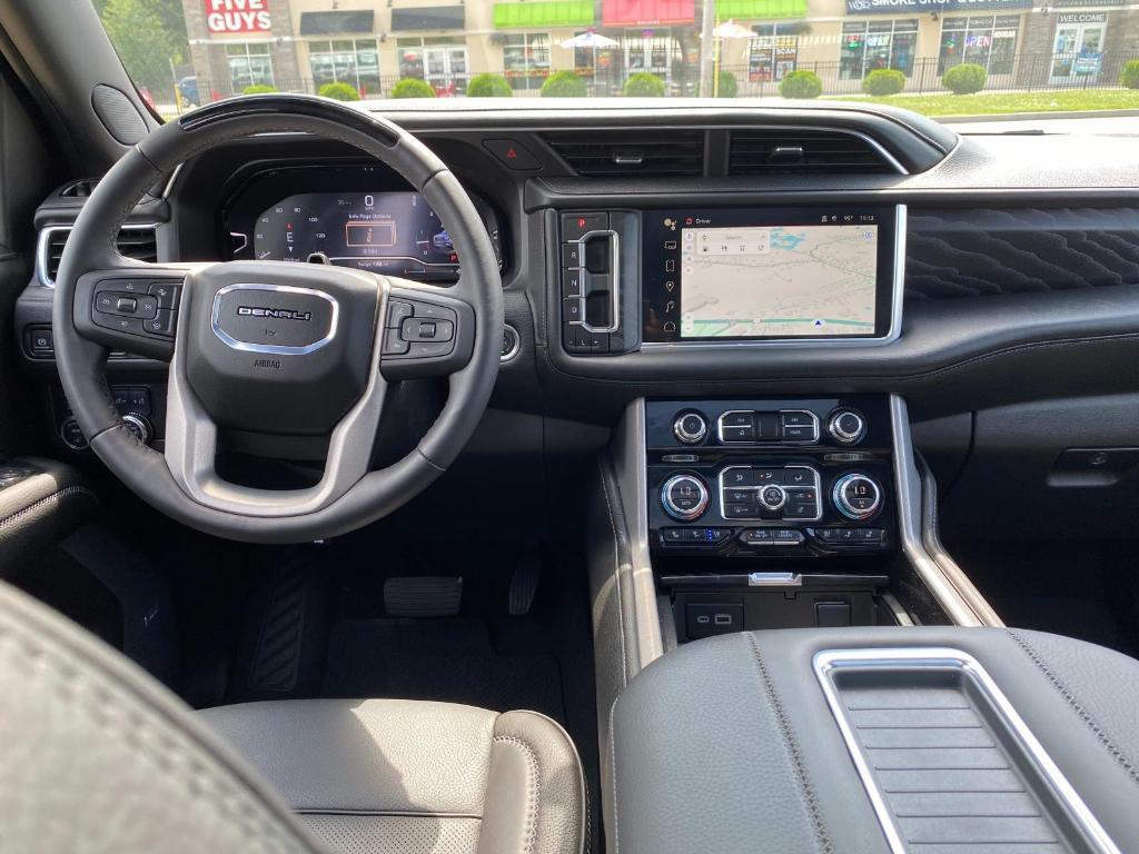used 2024 GMC Yukon XL car, priced at $86,575