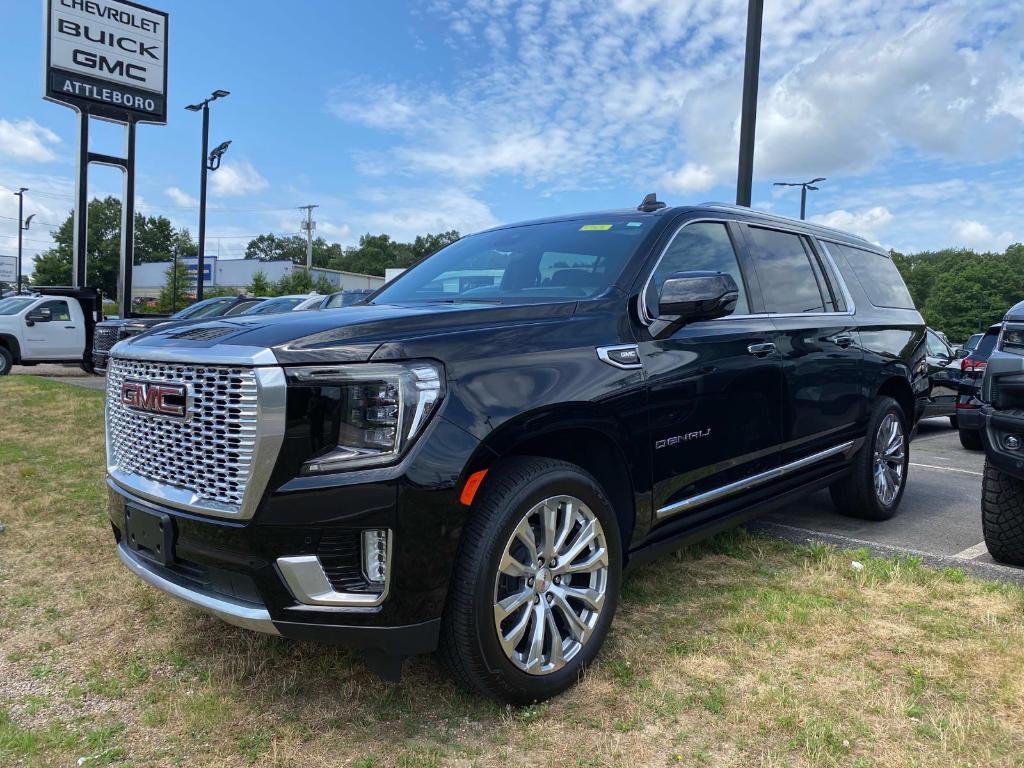 used 2024 GMC Yukon XL car, priced at $86,575