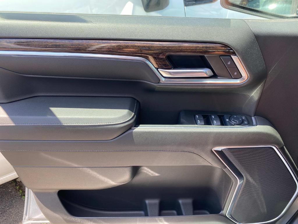 new 2024 GMC Sierra 1500 car, priced at $54,360