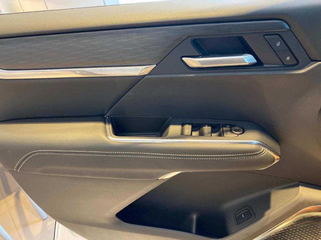 new 2025 GMC Acadia car, priced at $51,230