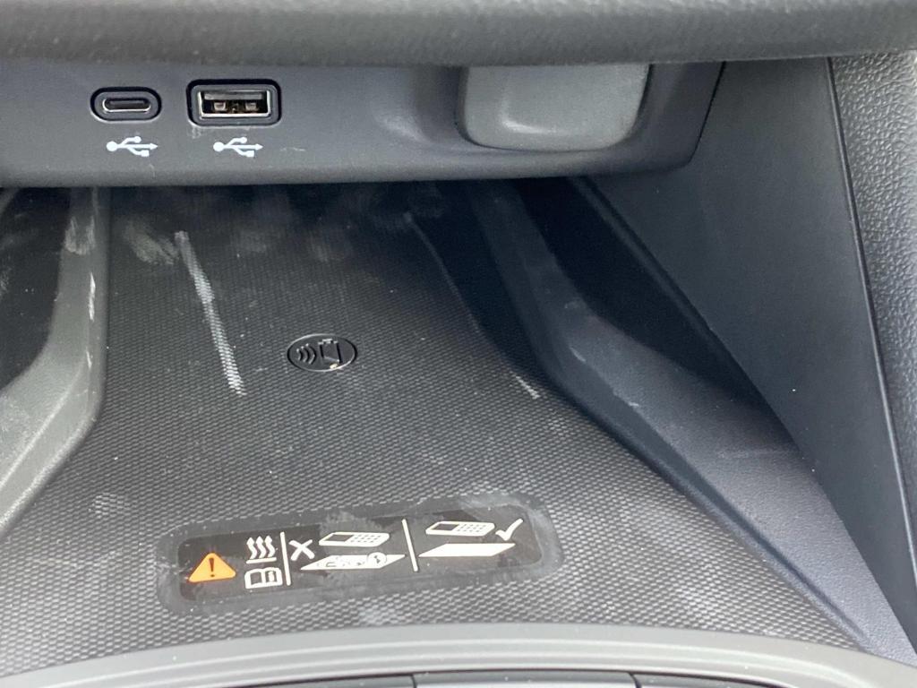 new 2026 Buick Envista car, priced at $28,675