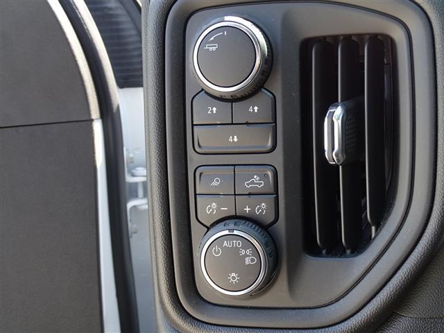 new 2024 Chevrolet Silverado 3500 car, priced at $60,938