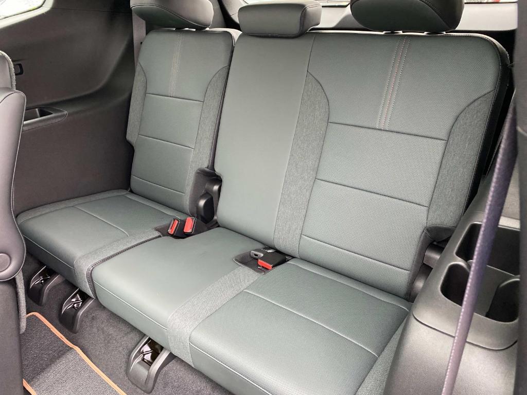 new 2025 GMC Acadia car, priced at $56,239