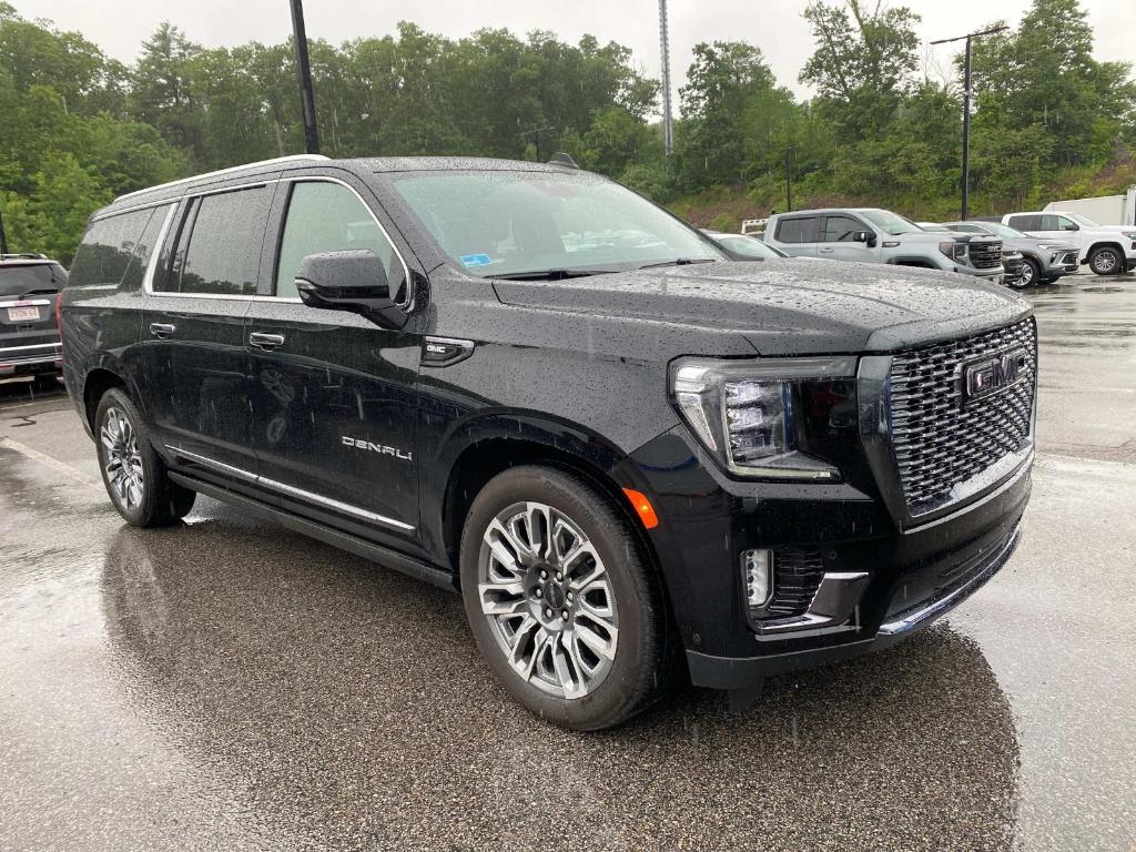 used 2024 GMC Yukon XL car, priced at $89,990
