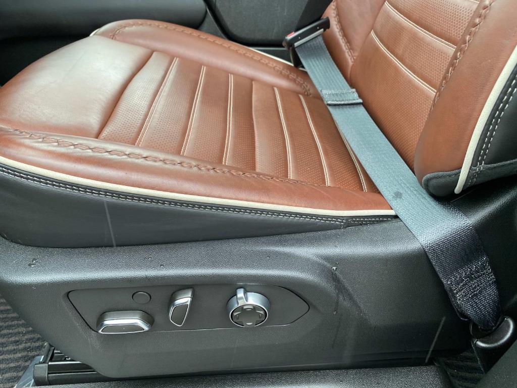 used 2024 GMC Yukon XL car, priced at $89,990