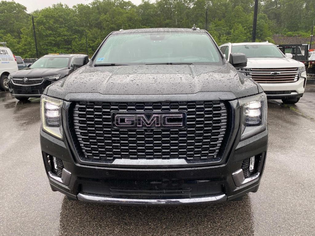 used 2024 GMC Yukon XL car, priced at $89,990