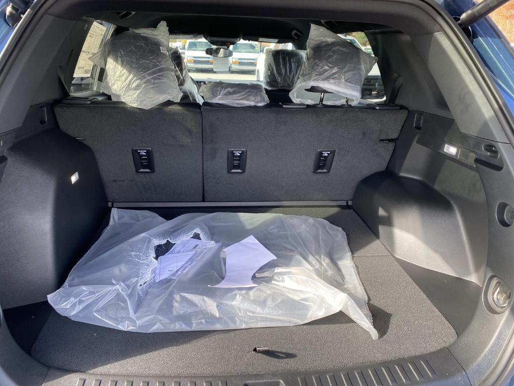 new 2026 Chevrolet Equinox car, priced at $34,810