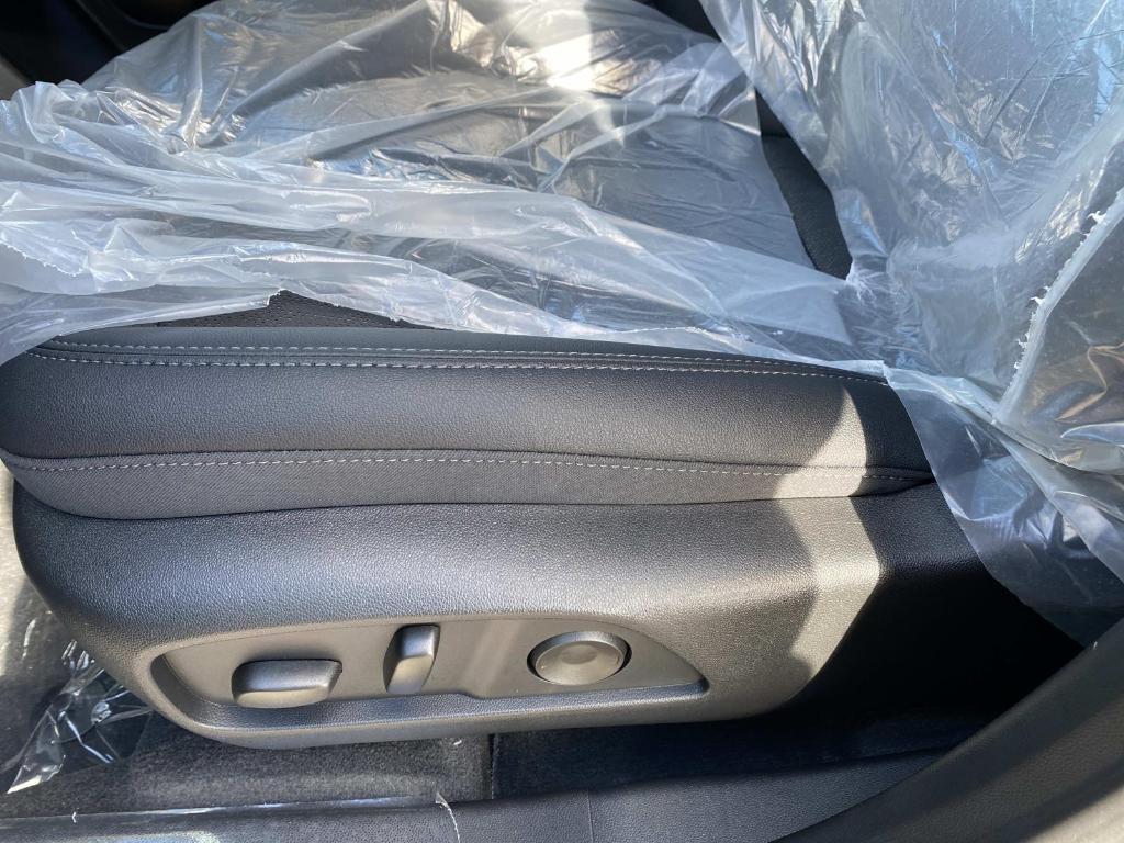 new 2026 Chevrolet Equinox car, priced at $34,810