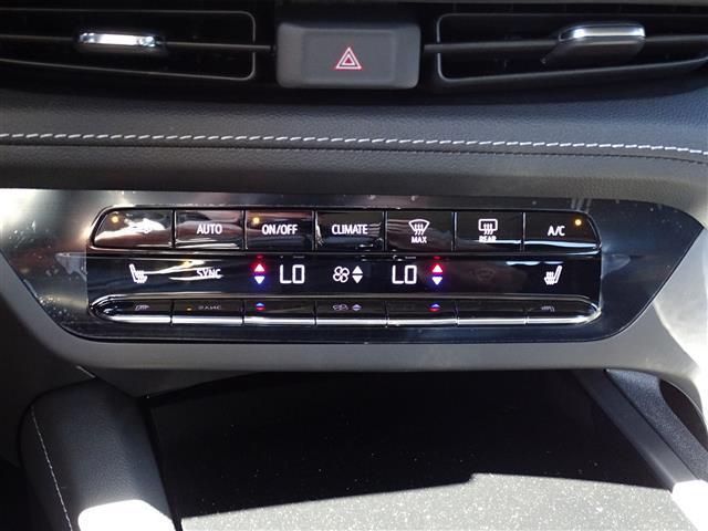 used 2022 Buick Envision car, priced at $35,425
