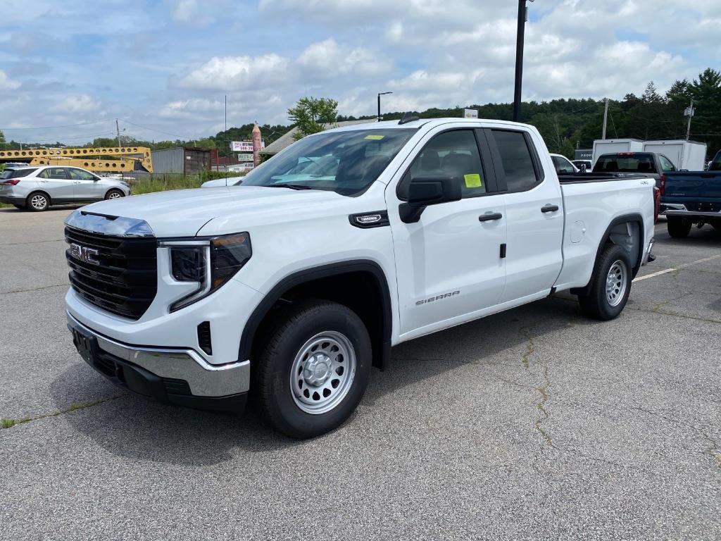 new 2025 GMC Sierra 1500 car, priced at $47,695