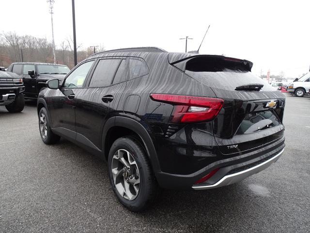 new 2025 Chevrolet Trax car, priced at $25,410