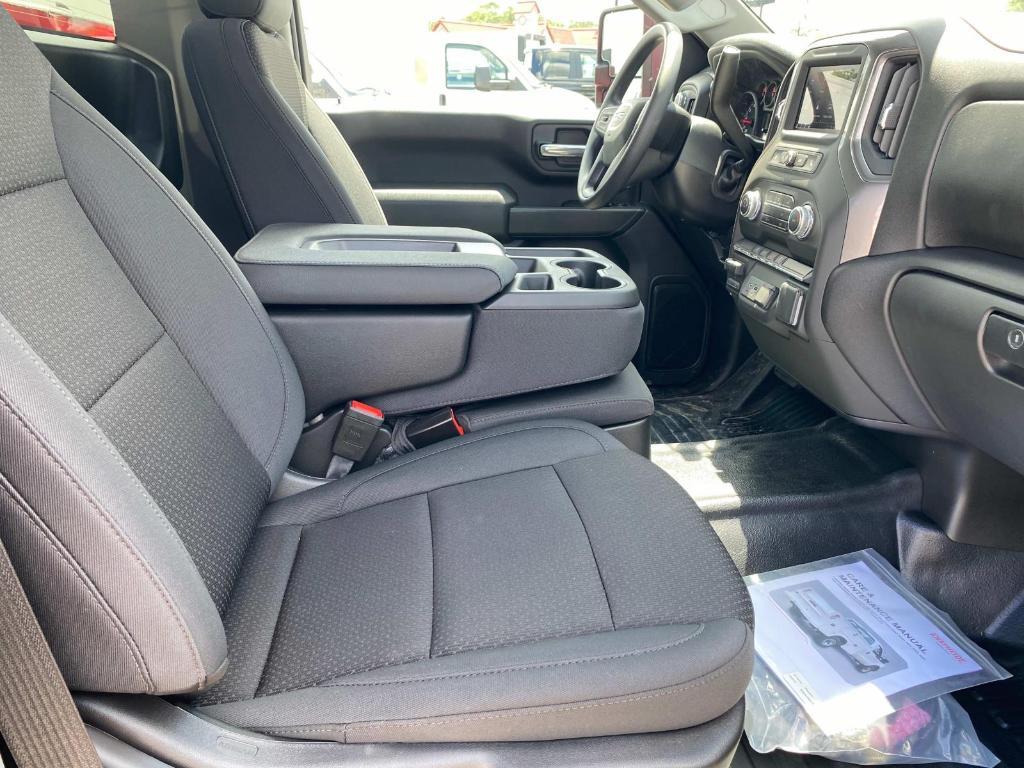 new 2025 GMC Sierra 2500 car, priced at $54,170
