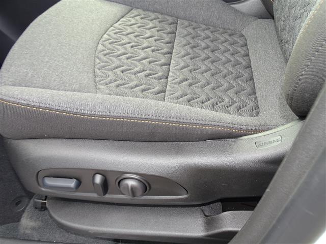used 2024 Chevrolet Equinox car, priced at $32,090