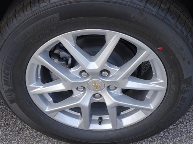 used 2024 Chevrolet Equinox car, priced at $32,090