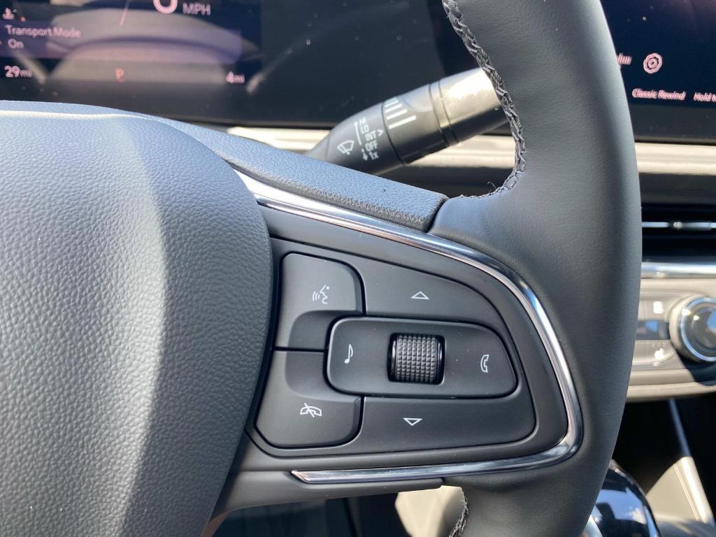 new 2025 Buick Envista car, priced at $27,530
