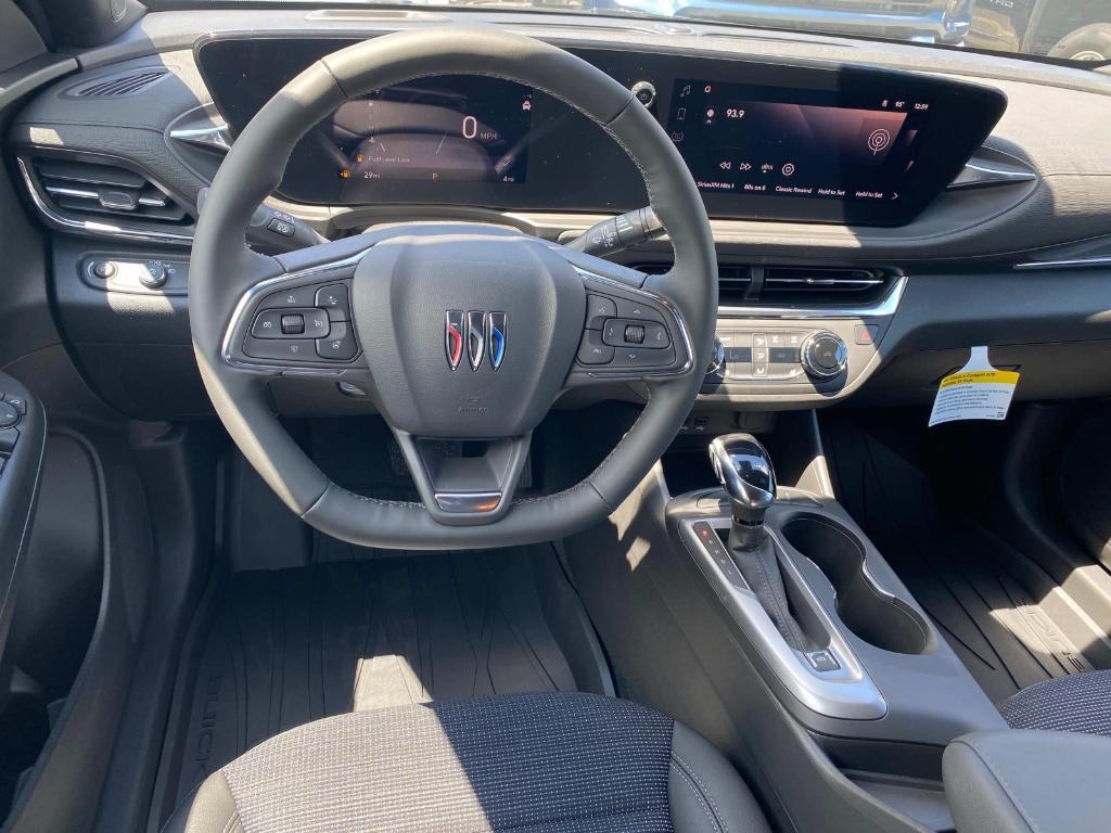 new 2025 Buick Envista car, priced at $27,530
