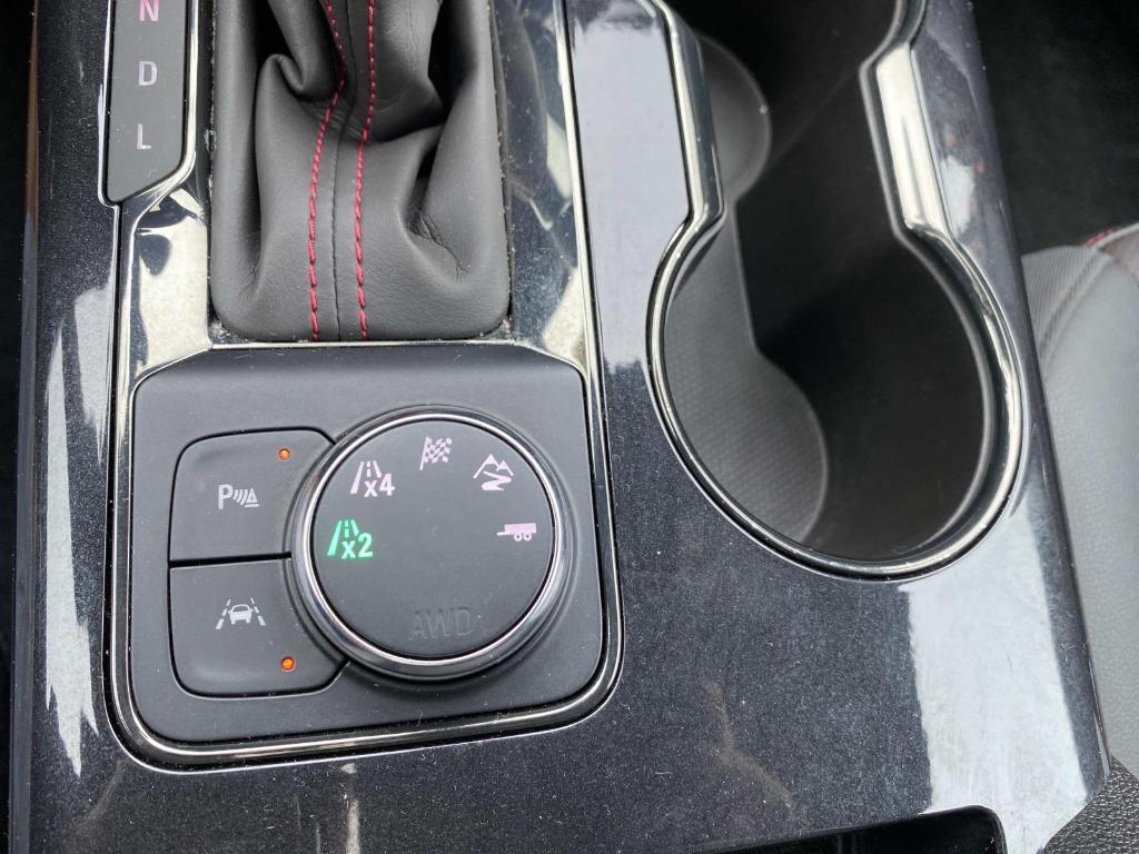 used 2021 Chevrolet Blazer car, priced at $28,799