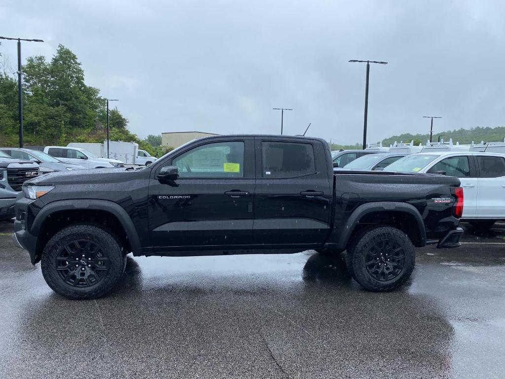 new 2025 Chevrolet Colorado car, priced at $45,220