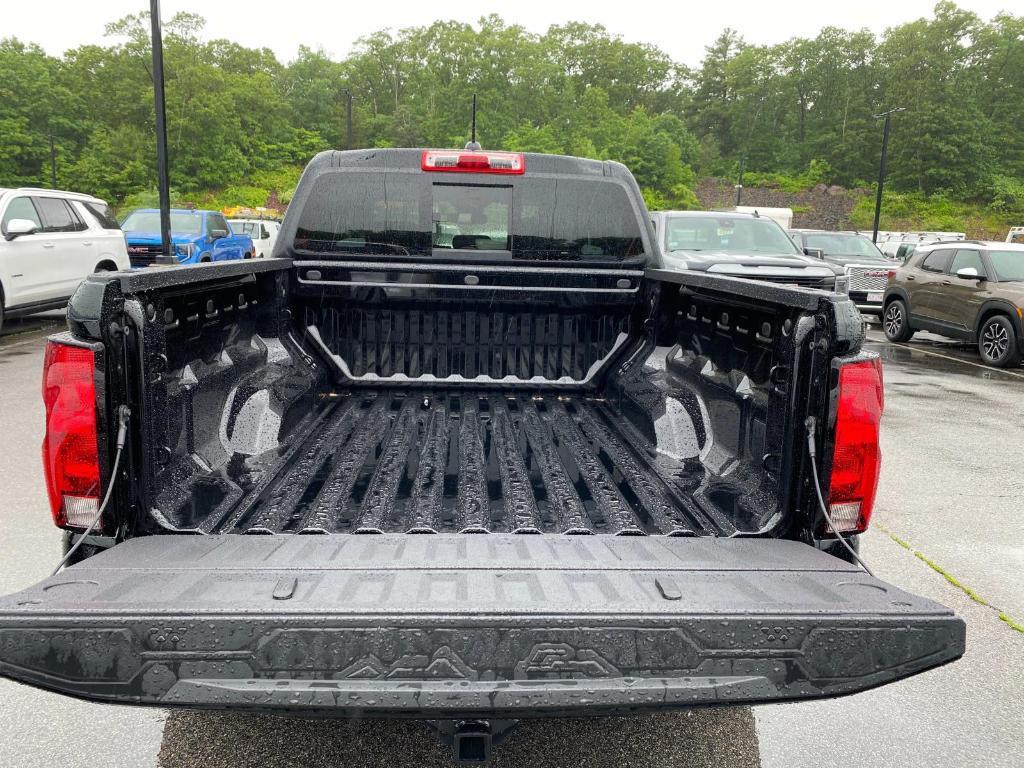 new 2025 Chevrolet Colorado car, priced at $45,220