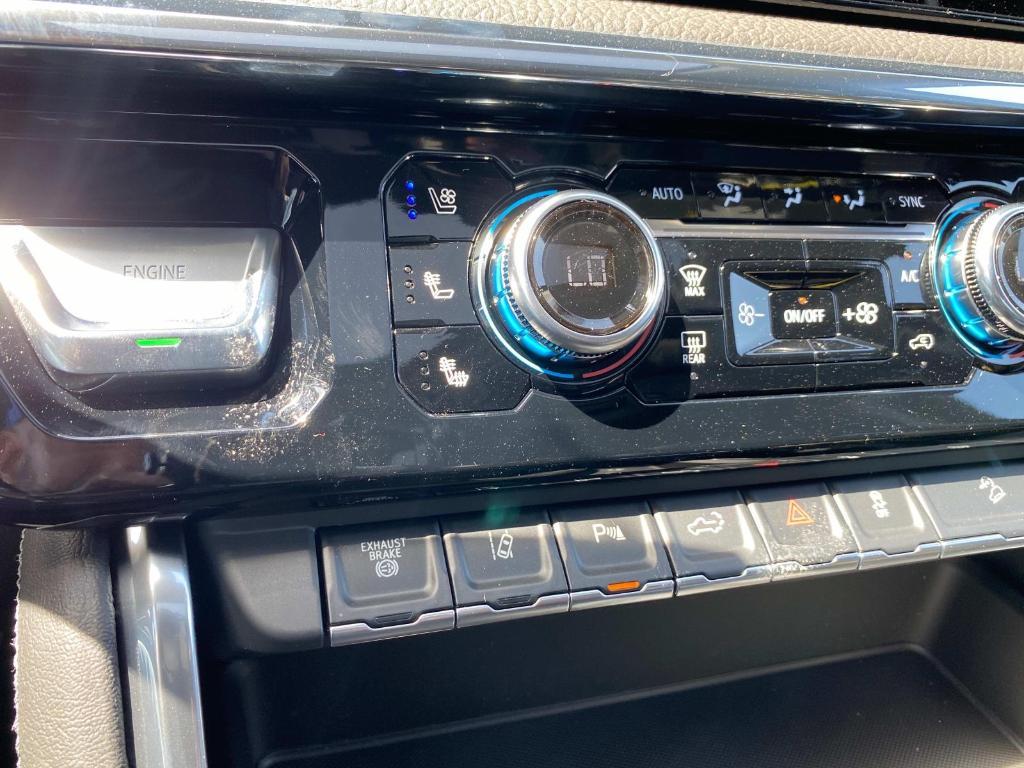 new 2025 GMC Sierra 2500 car, priced at $87,870