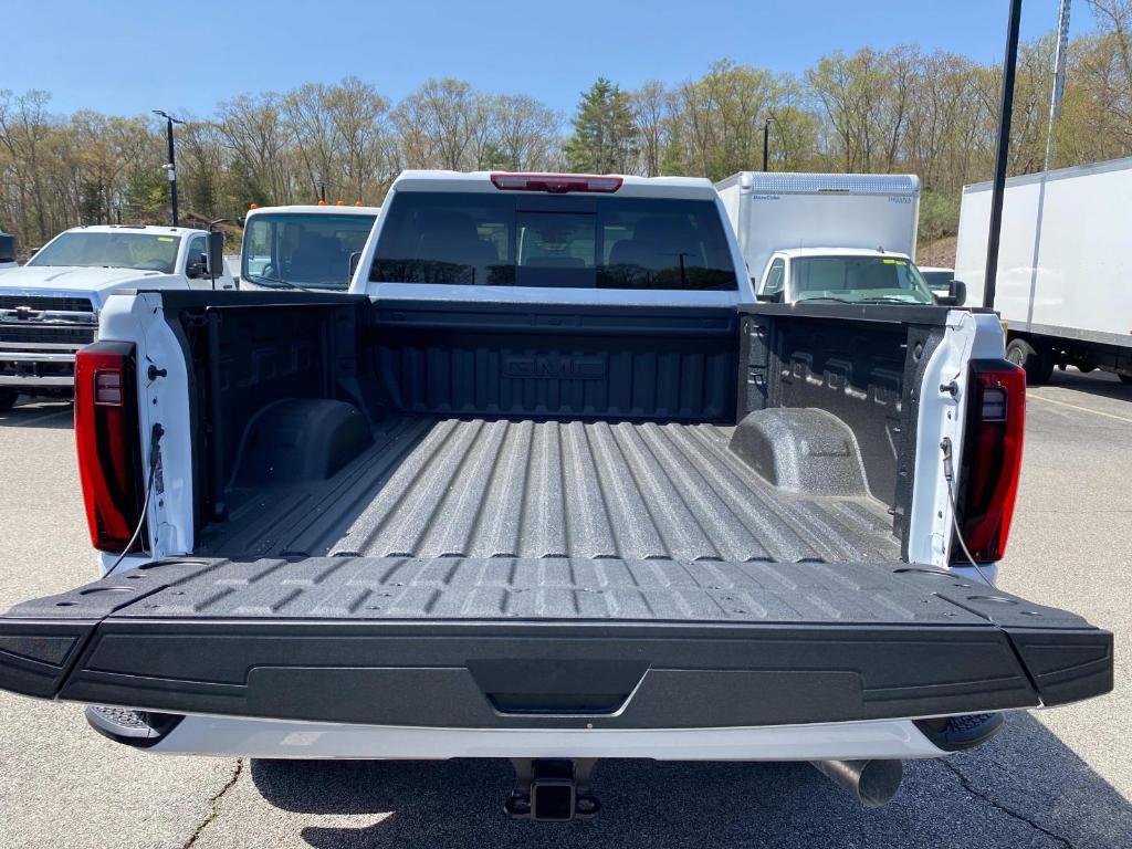 new 2025 GMC Sierra 2500 car, priced at $87,870