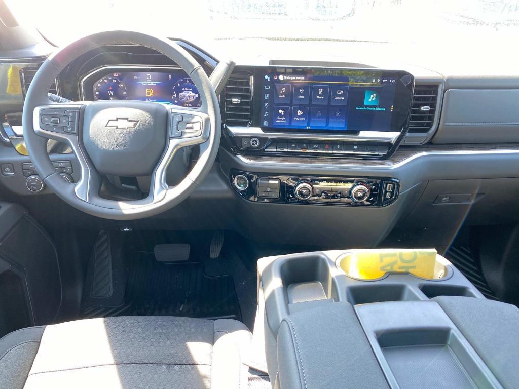 new 2025 Chevrolet Silverado 1500 car, priced at $55,595