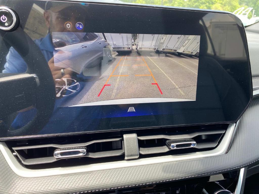 new 2026 Chevrolet Equinox car, priced at $34,045