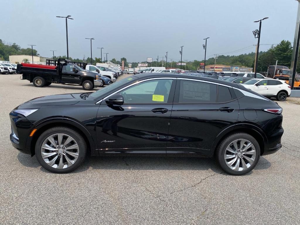 new 2025 Buick Envista car, priced at $31,835