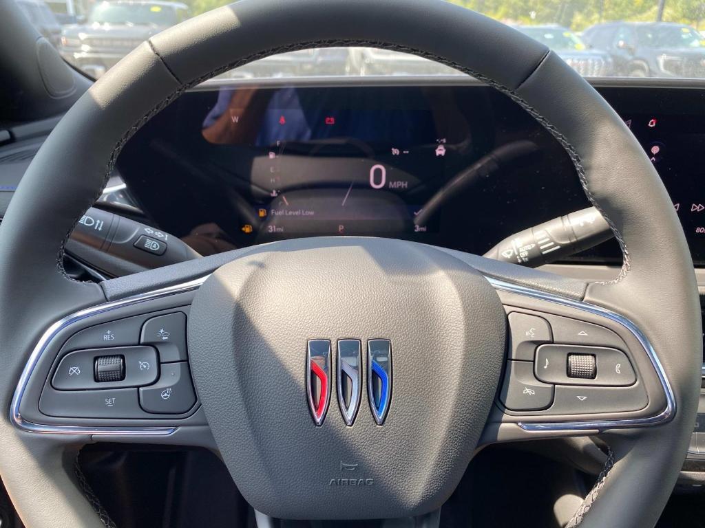 new 2025 Buick Envista car, priced at $28,930