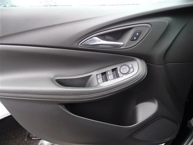 new 2025 Buick Encore GX car, priced at $30,230