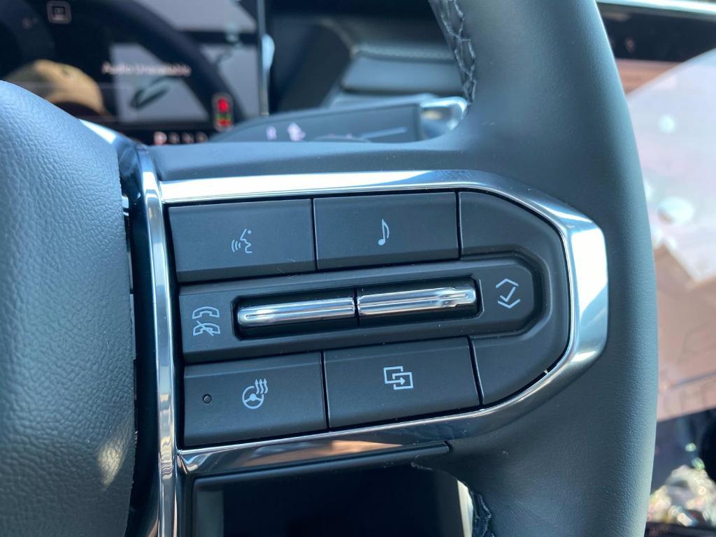 new 2025 GMC Acadia car, priced at $52,220