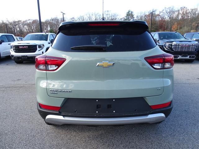 new 2025 Chevrolet TrailBlazer car, priced at $30,080