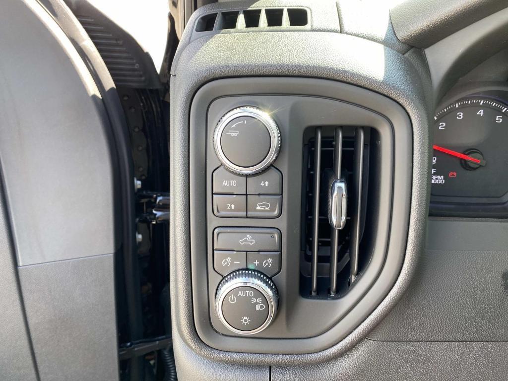 new 2026 GMC Sierra 1500 car, priced at $47,740