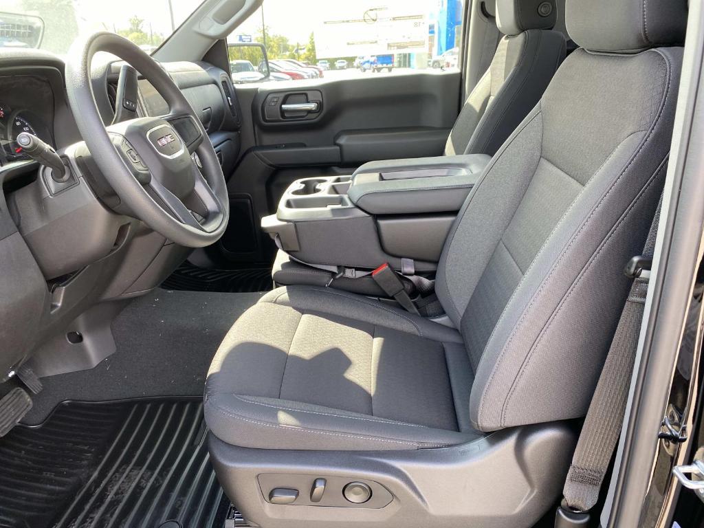 new 2026 GMC Sierra 1500 car, priced at $47,740
