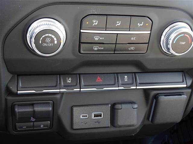 new 2025 GMC Sierra 3500 car, priced at $57,718