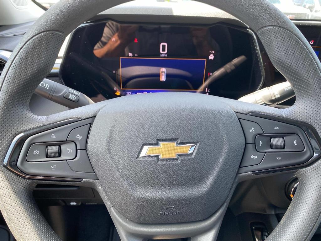 new 2025 Chevrolet TrailBlazer car, priced at $27,760