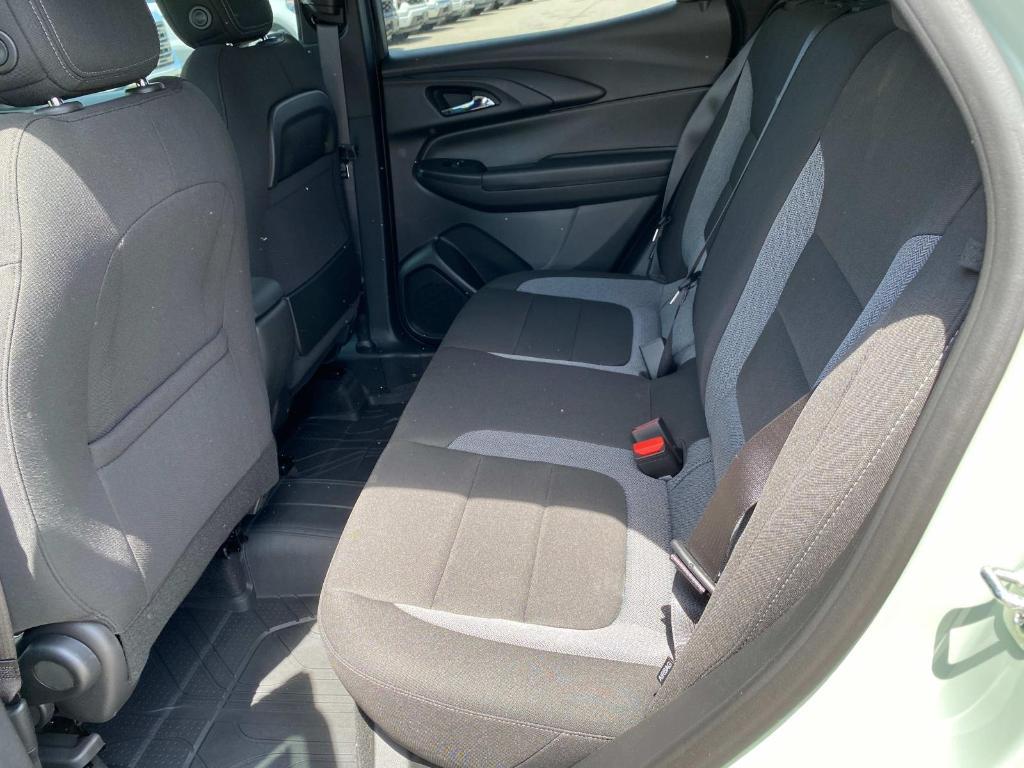 new 2025 Chevrolet TrailBlazer car, priced at $27,760