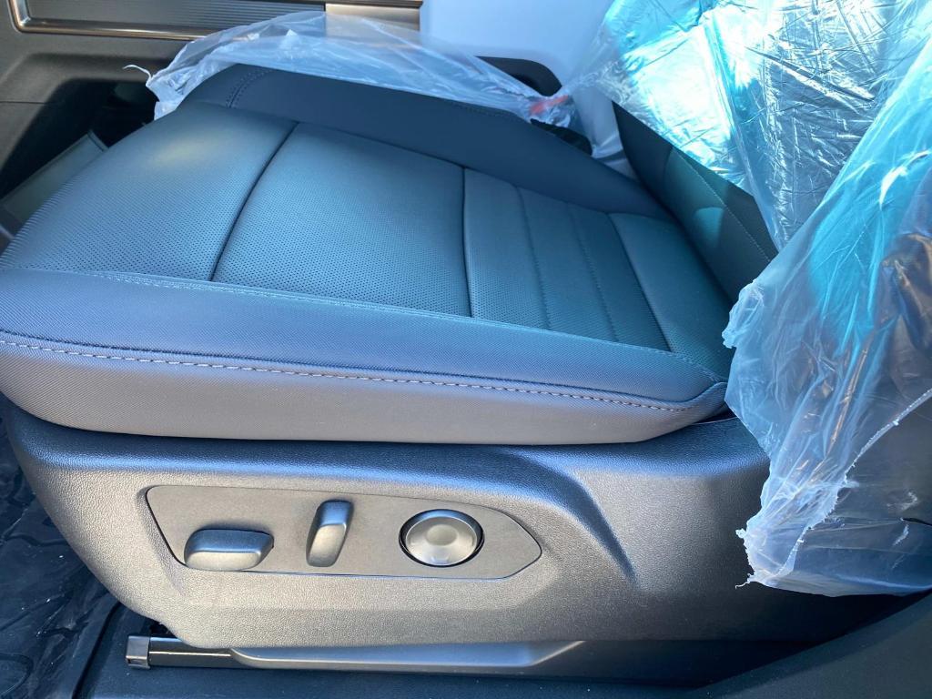 new 2025 GMC HUMMER EV SUV car, priced at $111,860