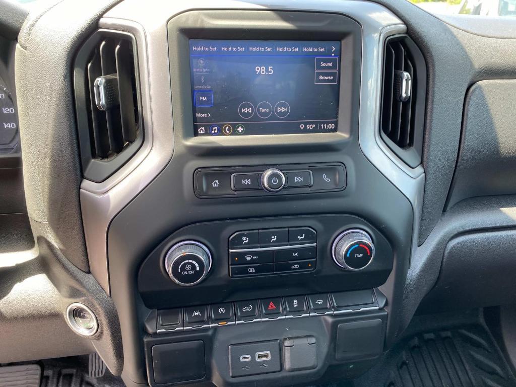 used 2024 Chevrolet Silverado 1500 car, priced at $32,750