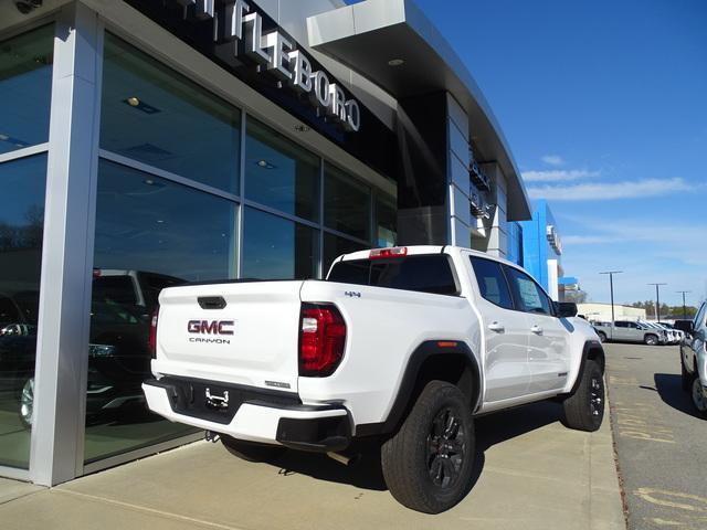 new 2024 GMC Canyon car, priced at $44,585