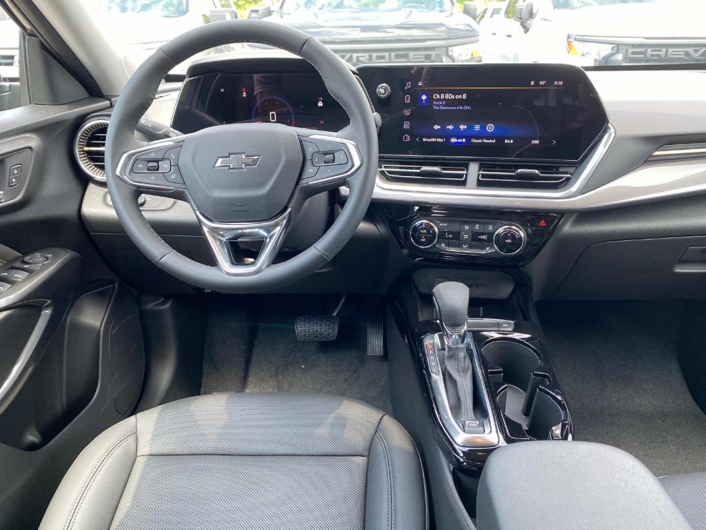 new 2025 Chevrolet Trax car, priced at $26,955