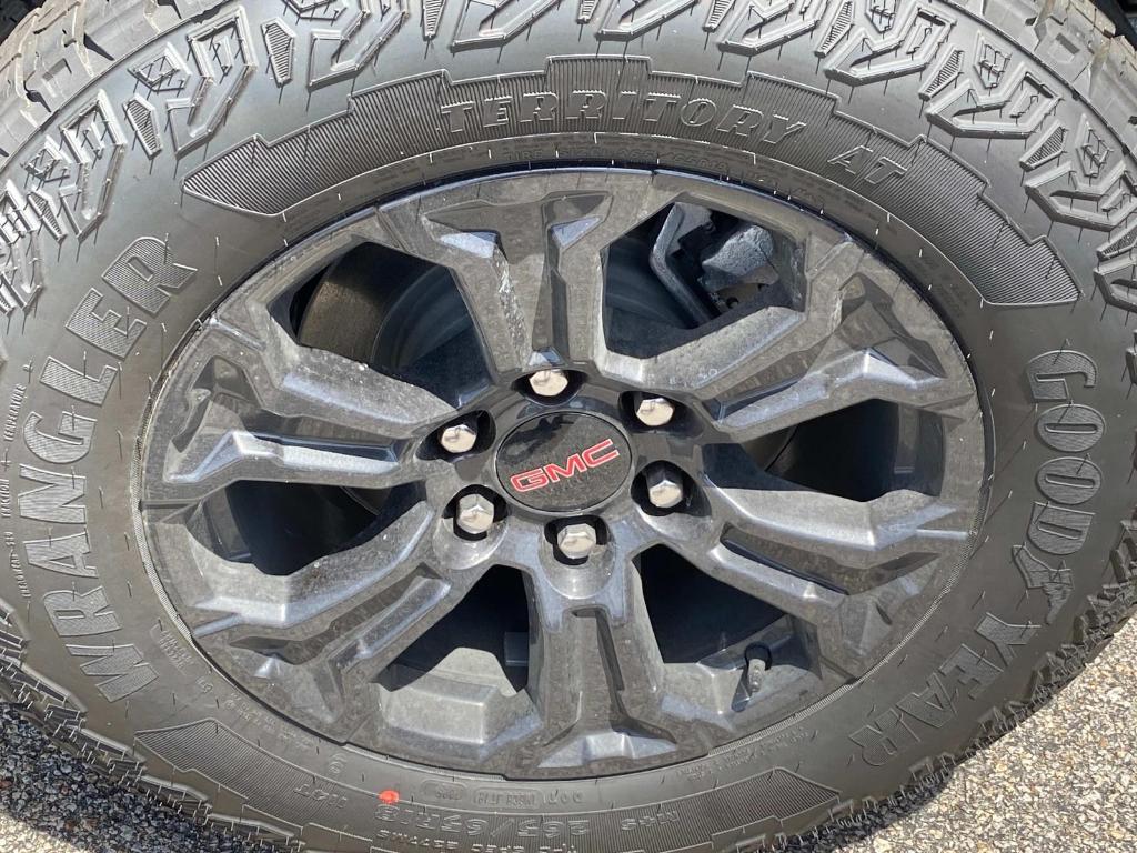 new 2025 GMC Canyon car, priced at $47,990