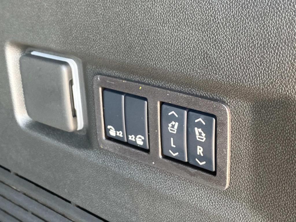 new 2025 Chevrolet Tahoe car, priced at $88,230