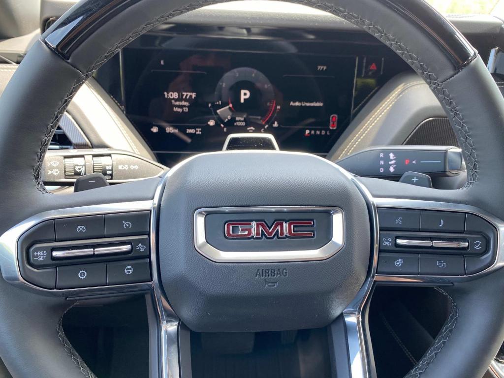 new 2025 GMC Yukon XL car, priced at $80,629