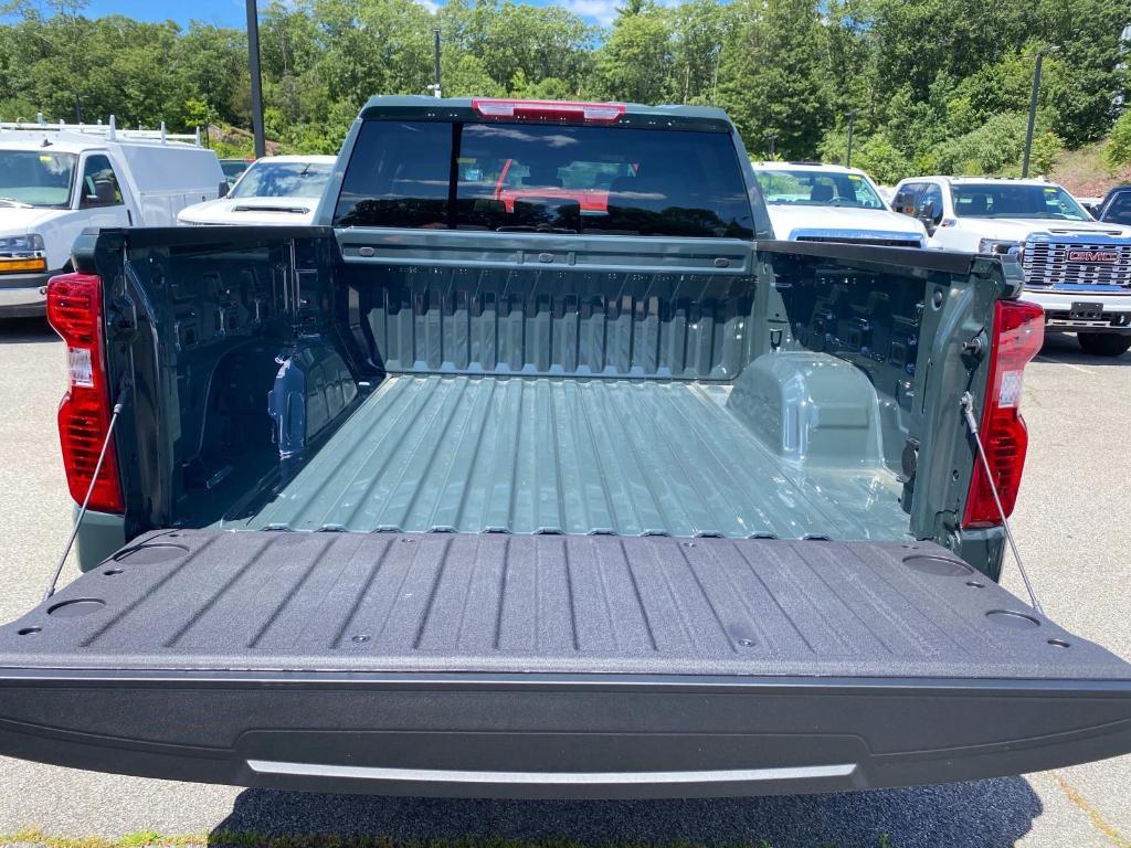 new 2025 Chevrolet Silverado 1500 car, priced at $55,990