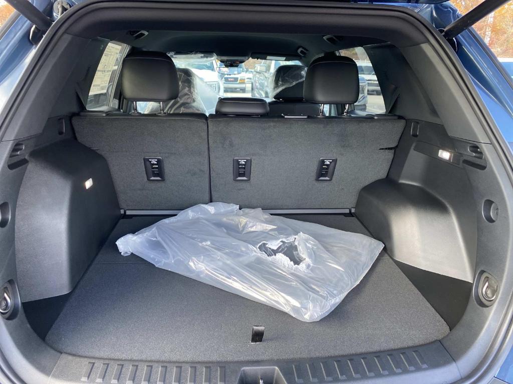 new 2026 Chevrolet Equinox car, priced at $35,490