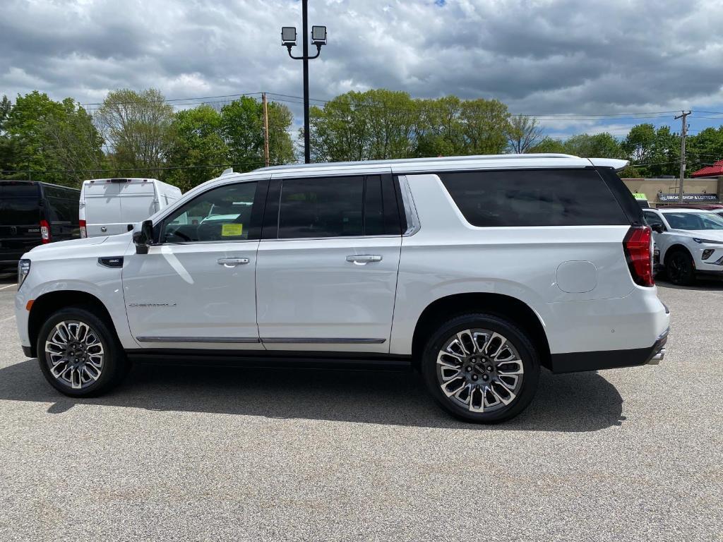 used 2023 GMC Yukon XL car, priced at $89,900