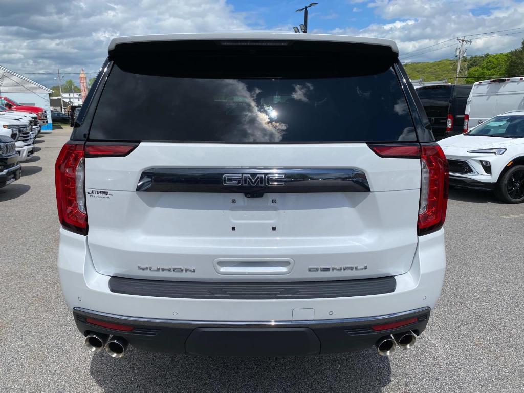 used 2023 GMC Yukon XL car, priced at $89,900