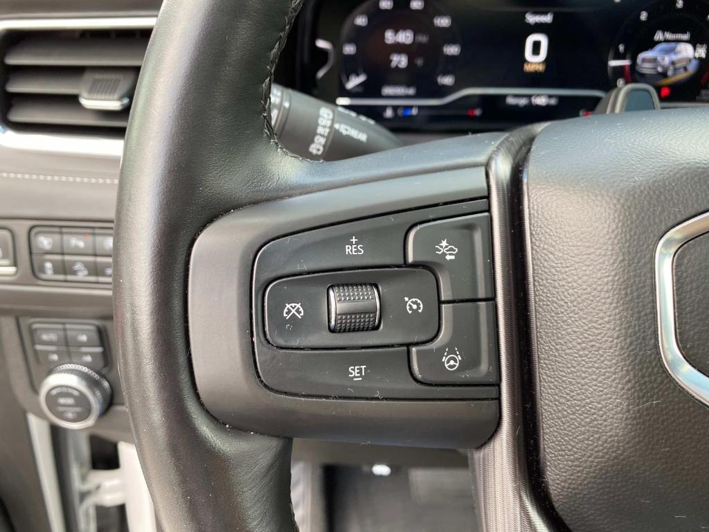 used 2023 GMC Yukon XL car, priced at $89,900