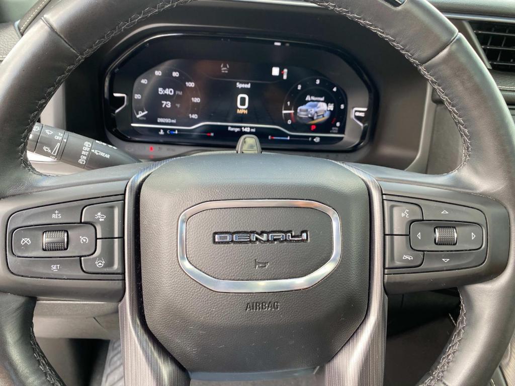 used 2023 GMC Yukon XL car, priced at $89,900
